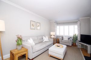 Sitting Room- click for photo gallery